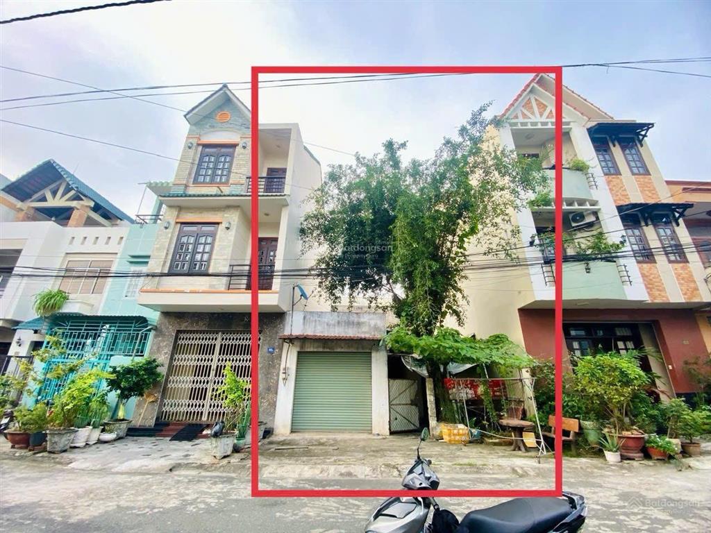 6,4 tỷ lô biệt thự 8 mét ngay đường dương tử giang gần vincom plaza bcons central park