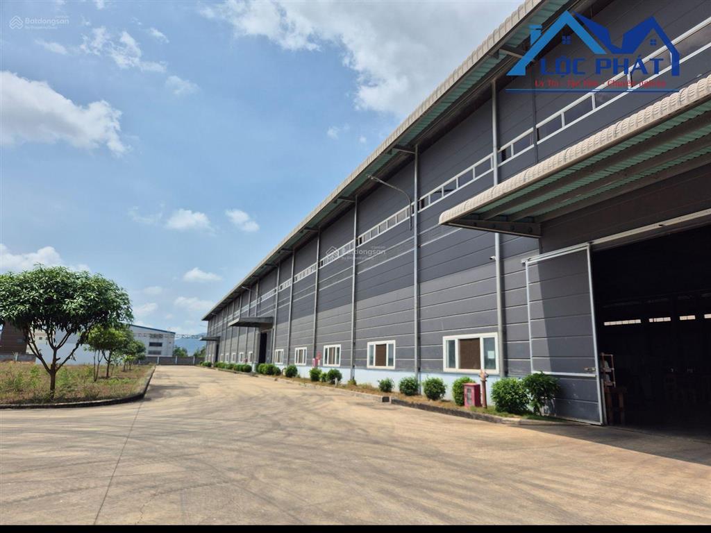 Bán nhà xưởng kcn châu đức hcm, 19200m2 đã đóng thuế 1 lần giá 104 tỷ 0933 725 ***