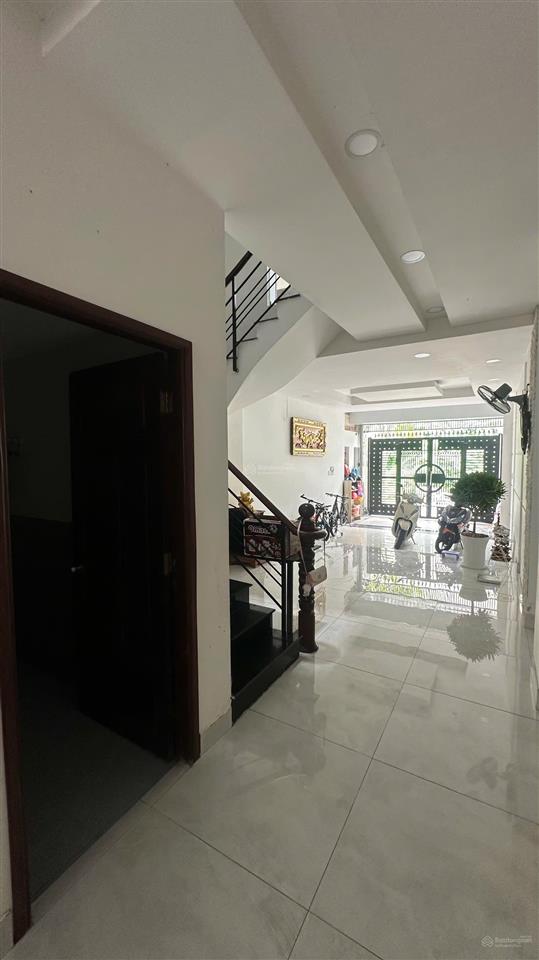 Nhà 2 tầng đường số trong khu dân cư bình hưng. dt 4x18m, sổ hồng hoàn công
