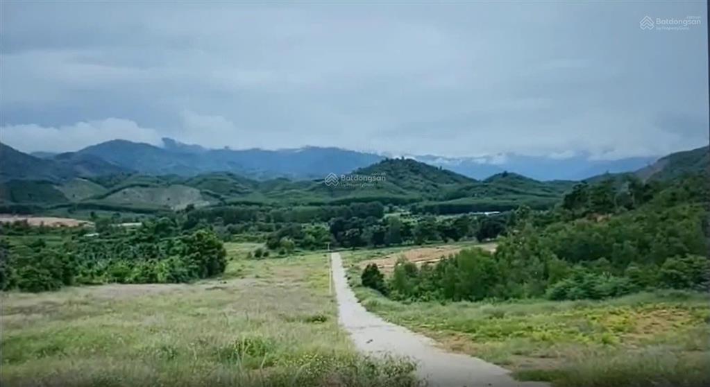 Bán đất gần bờ sông cầu, tại thôn tây nam, xã sông cầu, khánh vĩnh