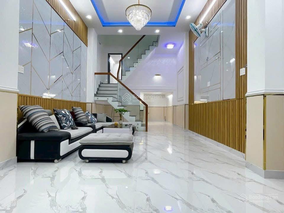 Bán nhà 6,84 tỷ mới full nội thất y hình 100% hẻm xe hơi hẻm thông 160 đường nguyễn văn quỳ, quận 7