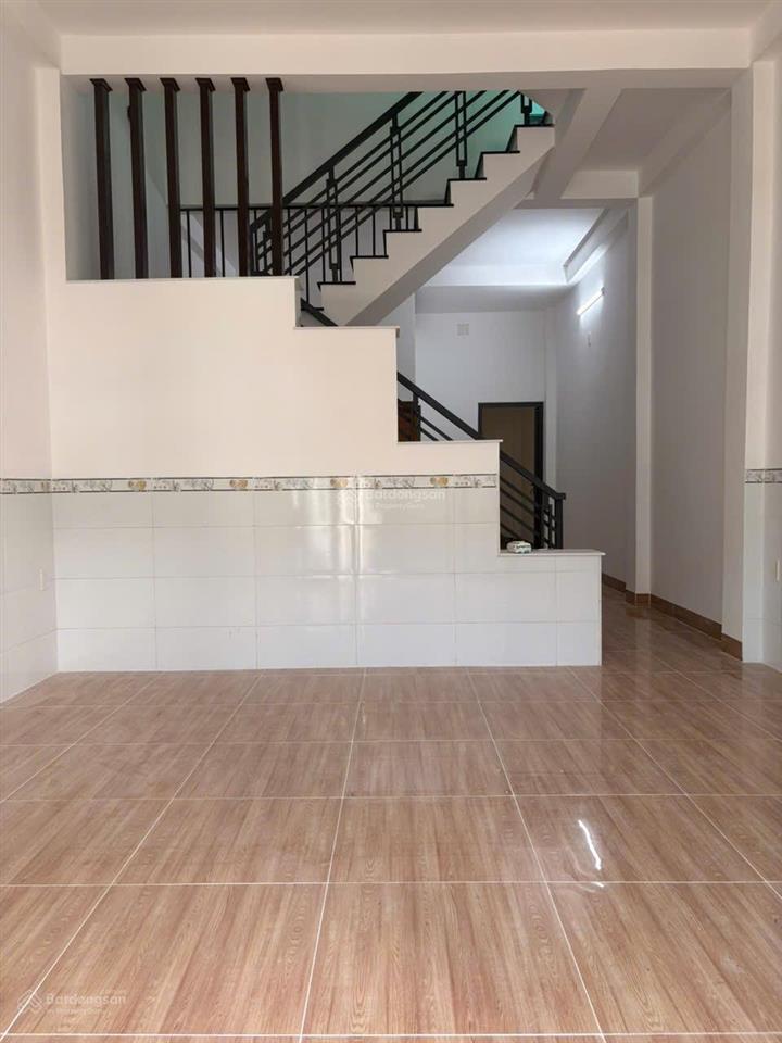 Bán nhà 3 tầng mới đẹp vĩnh hòa giá 4,2 tỷ