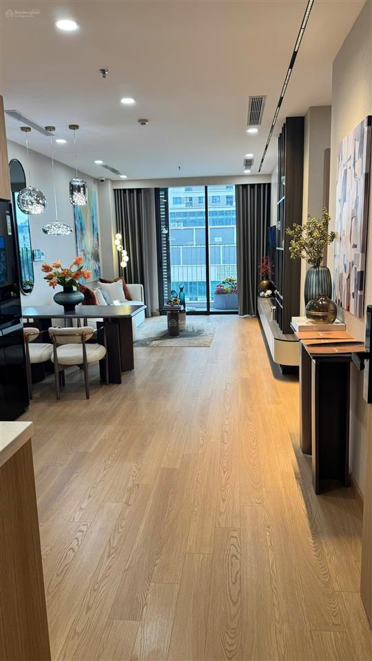 Bán căn hộ the charm an hưng 72m2 hướng đb mẫu 2pn 2vs giá 5,3 tỷ. 0967 506 ***