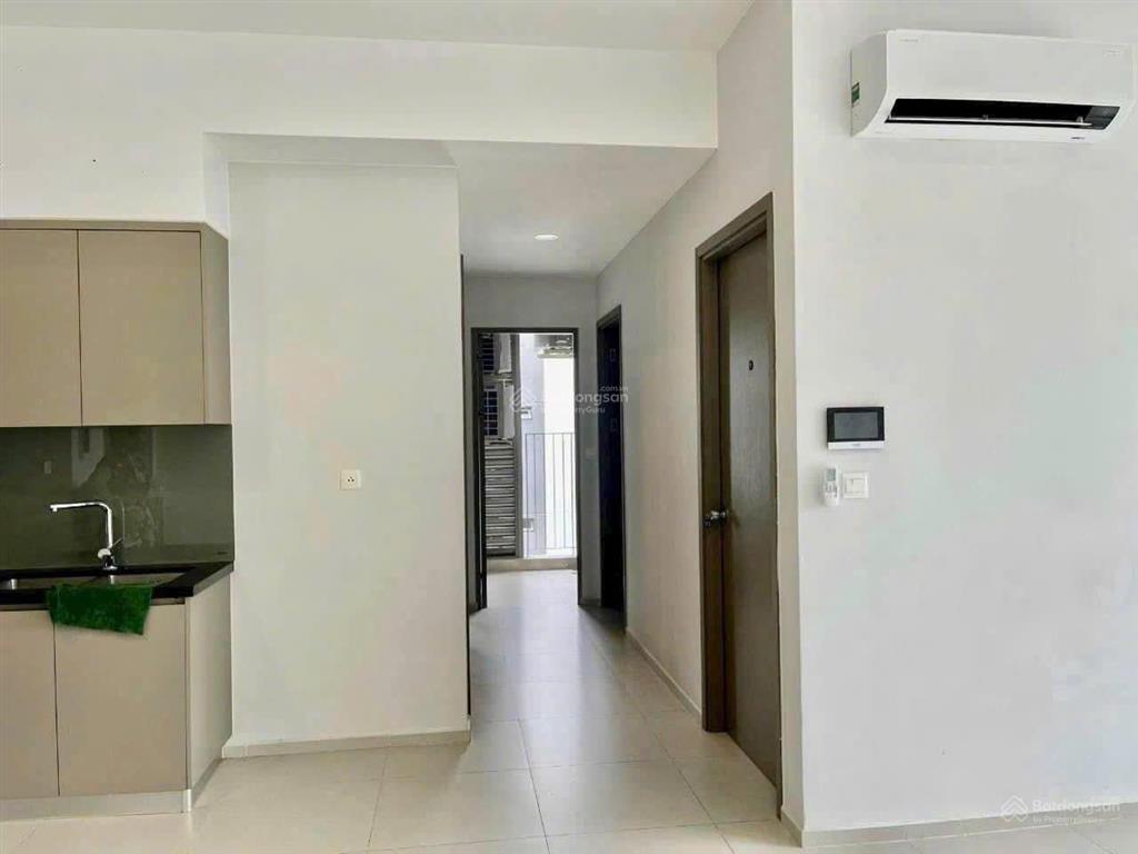 Bán gấp căn hộ westgate 69m2 giá lỗ 3,1 tỷ, một trong số ít sản phẩm tầng trung view ngoại khu