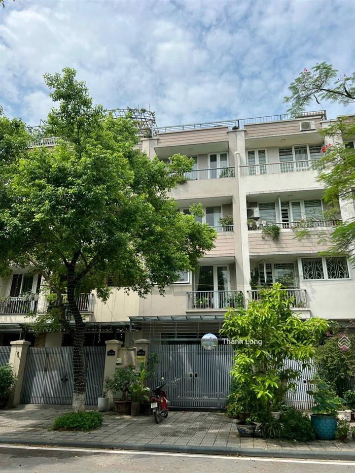 Cần bán gấp trong tháng lk an hưng hà đông 83m2x5t phân lô, vỉa hè, kd. giá hời thị trường