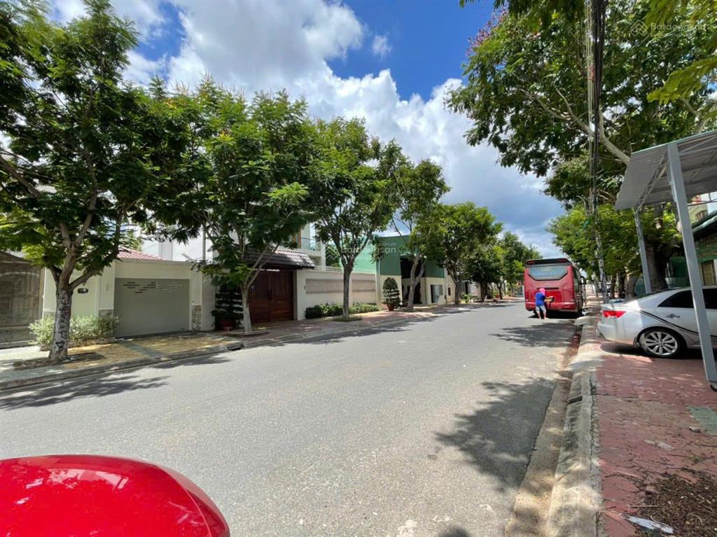 Chính chủ bán đất mặt tiền võ chí công xuân an, phan thiết, 0383 333 ***