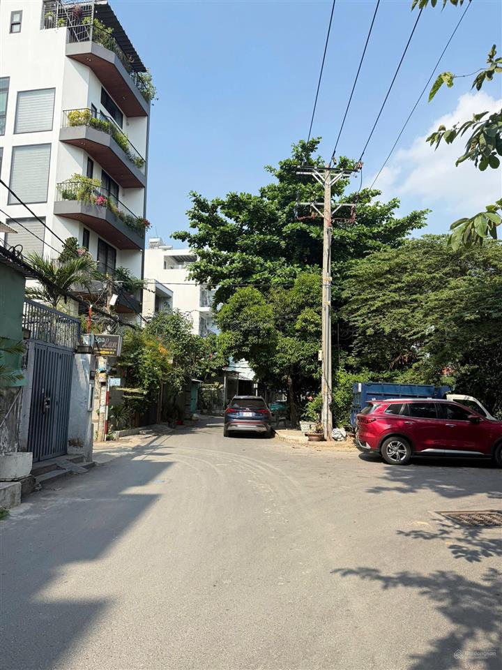 Góc 2 mặt tiền siêu đẹp, bán nhà cấp 4 hẻm xe tải né nhau