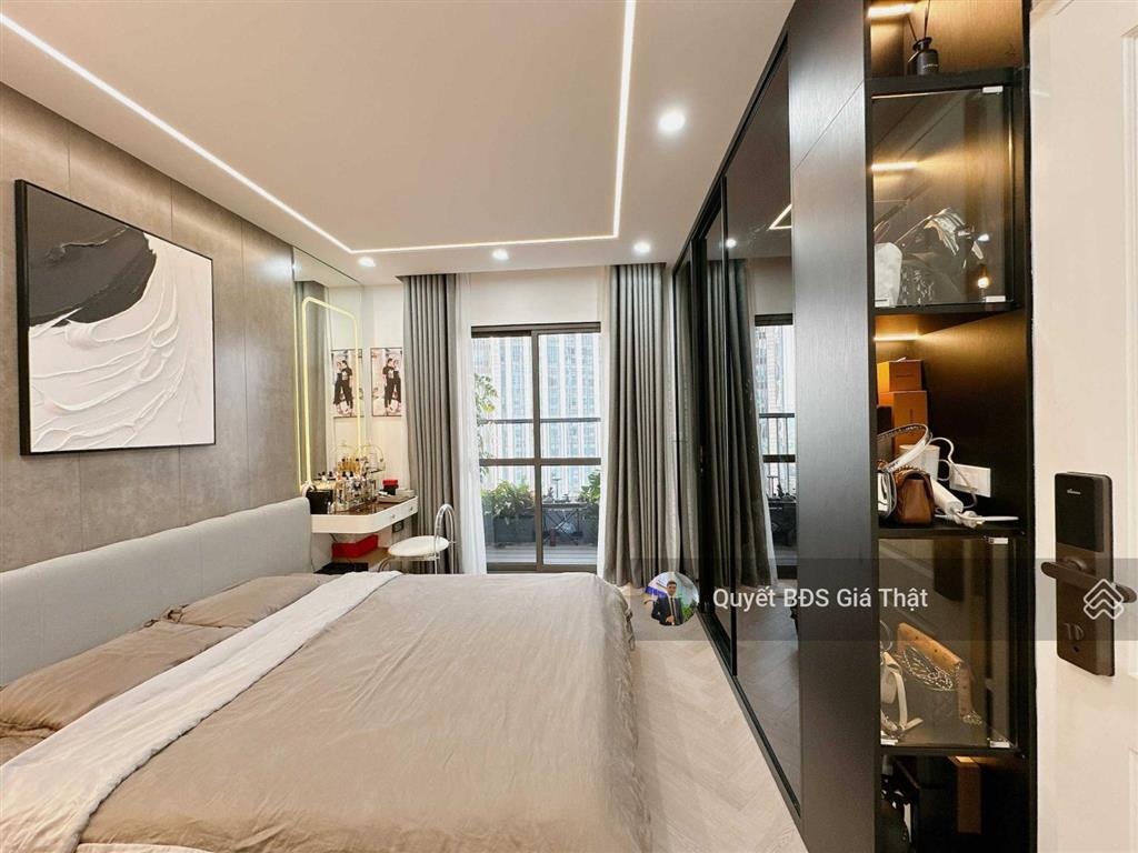 (giá thật) chính chủ bán căn 135m2, 3pn + 2wc full nt nhập khẩu giá 14,9 tỷ cc the golden palm