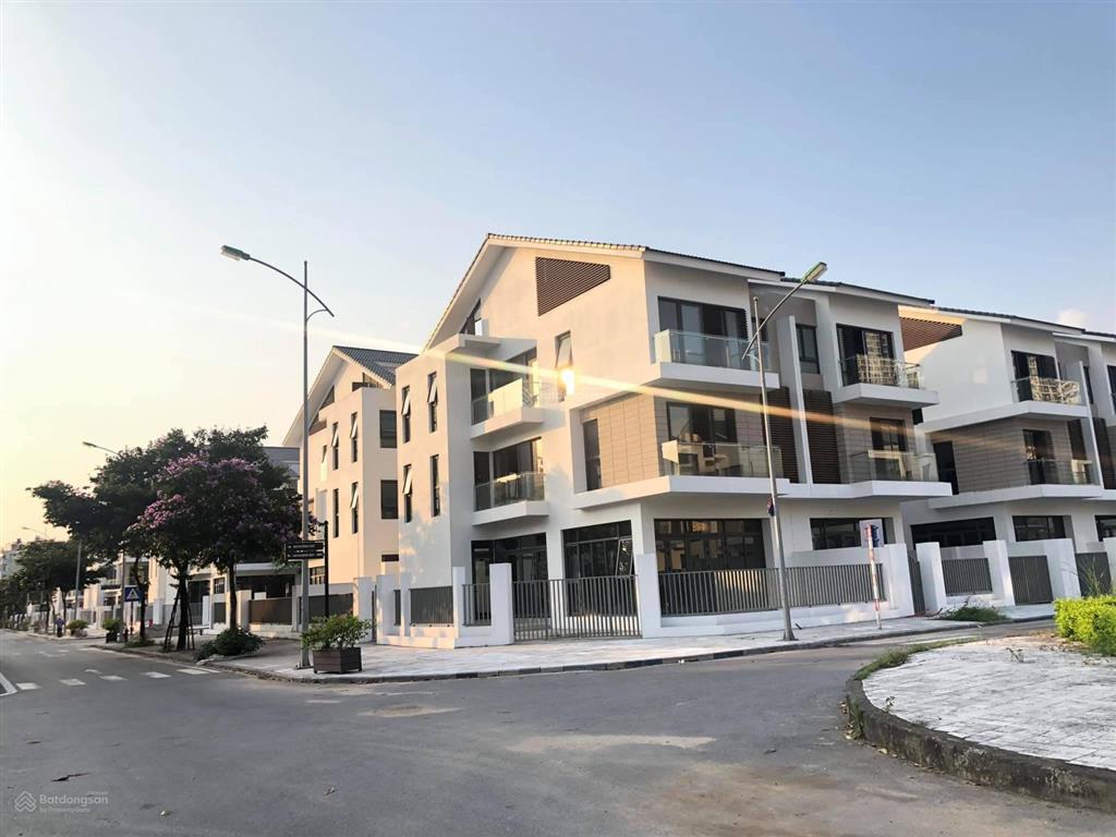 Tin xác thực cắt lỗ sâu nhất bt an vượng villas, nam cường. gần hồ công viên. 0965 118 ***