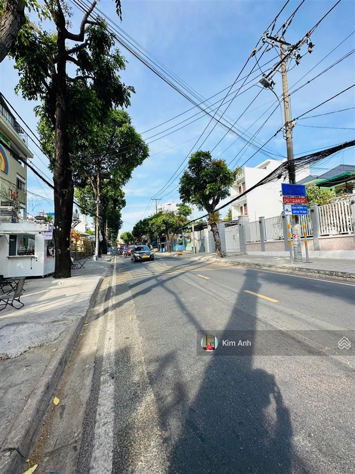 Hiếm! bán nhanh đất mặt tiền kinh doanh sầm uất đường linh trung, 330m2 công nhận đủ không lộ giới.