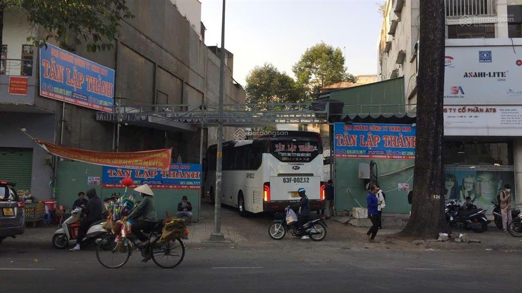 Chính chủ bán đất vị trí tốt để kinh doanh. khu đất đẹp trên đường hùng vương, khu vực chợ an đông