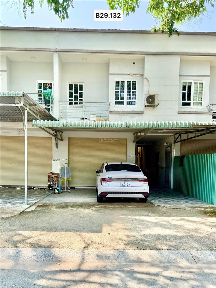 Bán gấp dãy trọ 150m² mt đường nhựa n5 khu chợ đêm bàu bàng giá 1 tỷ 350, thu nhập 7tr/th, sẵn sổ