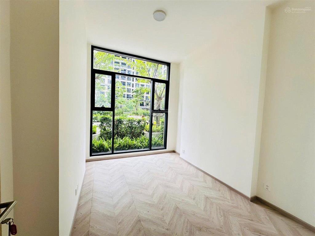 Duplex 4pn sân vườn 165m2 bán 12,5 tỷ đẹp và nổi bật masteri centre point quận 9