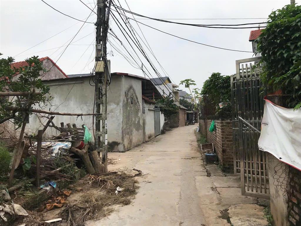 Chính chủ bán lô góc 2 mặt tiền 62,9m2 tráng việt ngõ 4m ô tô vào đất