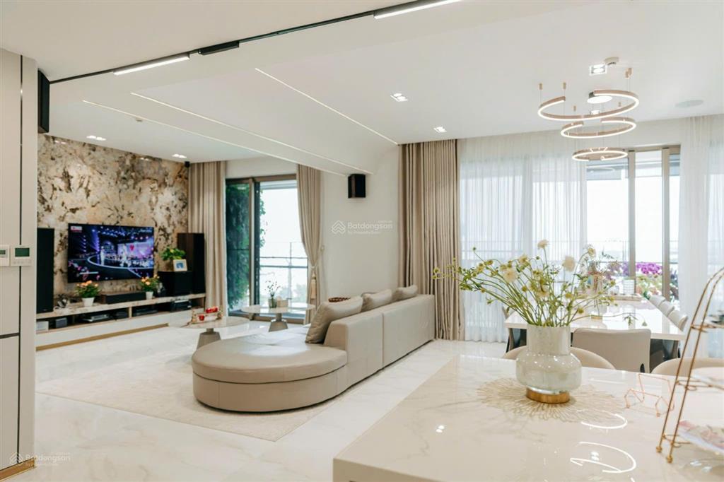 Bán gấp! cặp đập thông the peak midtown, 210m2, 4pn, 3wc, kèm 2 ô xe hơi, lầu cao, view sông 35 tỷ