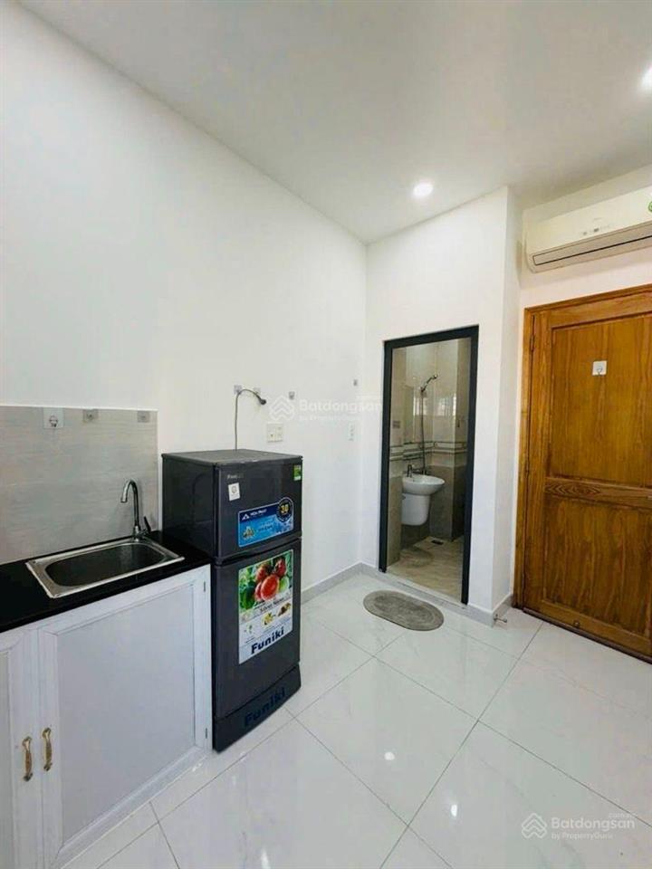 Chdv 4 tầng 43m2(4.2x10.3) 7pn 7wc đang cho thuê khoáng 30 tr/tháng khu dân trí cao phú nhuận