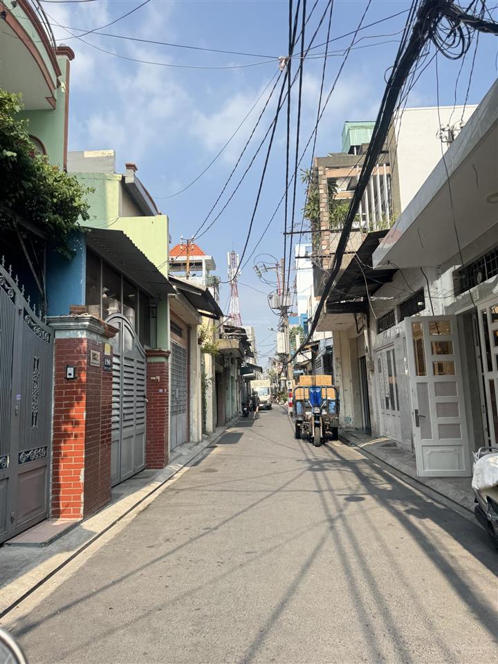 60m2 hxh ngang 4,2x14 lý thường kiệt nhà 2 tầng 5,5 tỷ