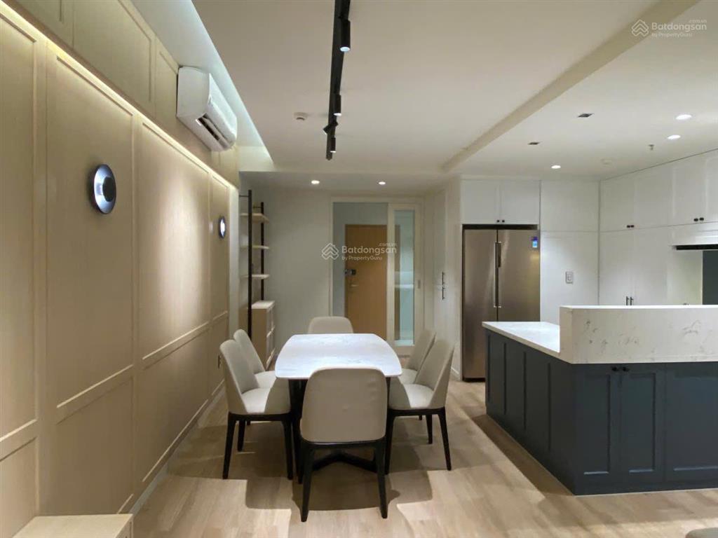 Nóng! chủ nhà cần bán gấp căn hộ saigon south residence 2pn 2wc nhà đẹp giá cực tốt chỉ 5.6 tỷ