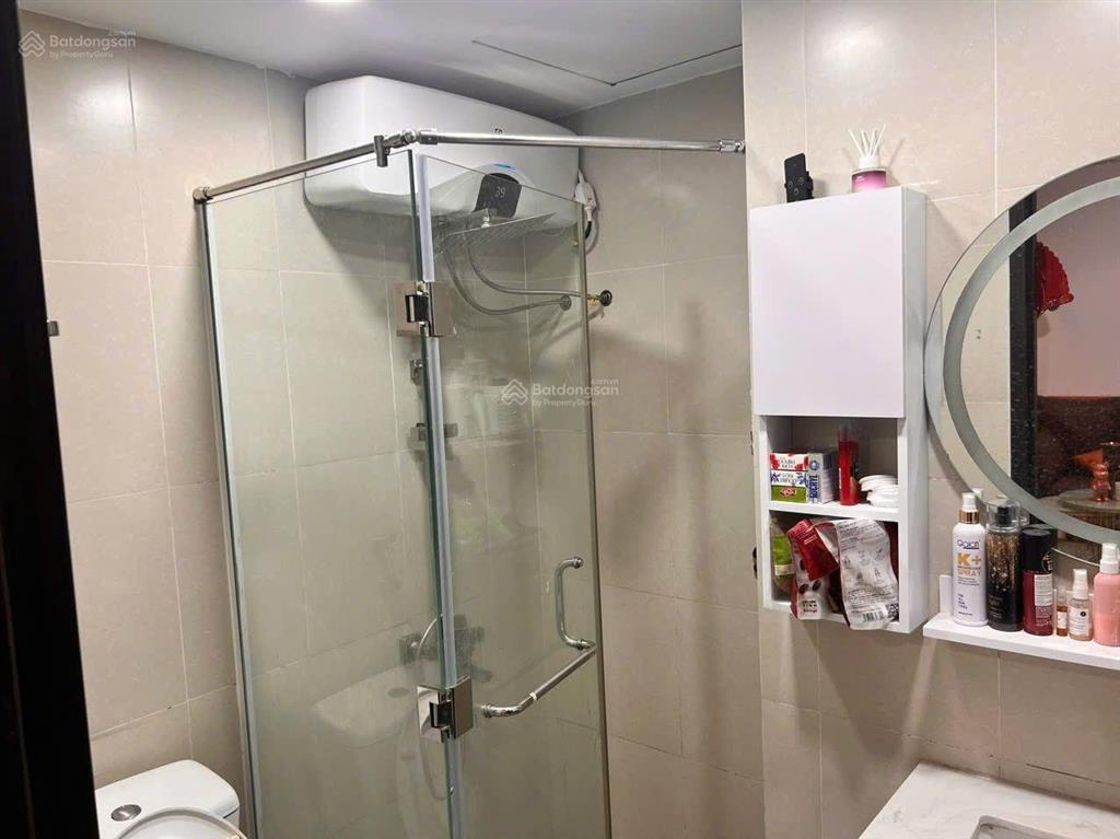 Bán sky9 50m2, 2,6 tỷ 2pn+1wc sổ sẵn tặng full nội thất đẹp