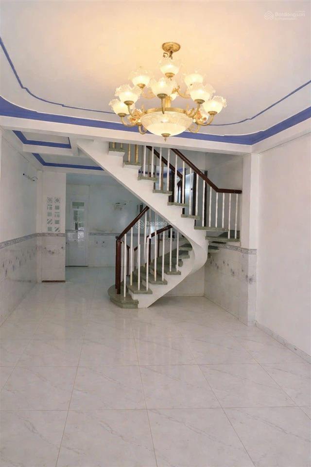 Nhà hậu giang q.6 hẻm thông xe hơi nhà đẹp 56m² 2 tầng btct 5,x tỷ.