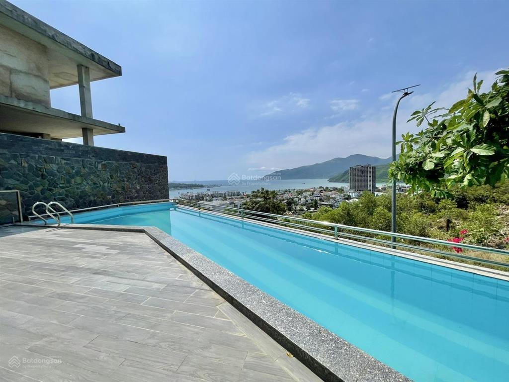 Sốc giá! bán biệt thự 2 mặt tiền có hồ bơi khu biệt thự biển anh nguyễn 340m2 giá rẻ nhất 47tỷ