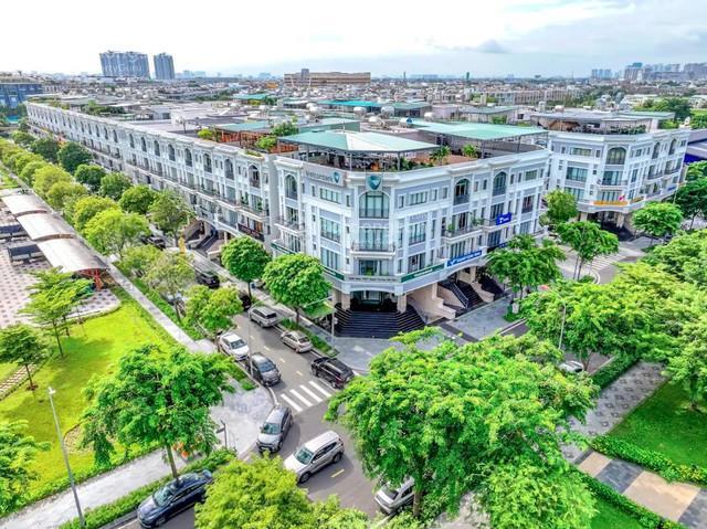 Suất ưu đãi shophouse góc 2 mặt tiền kinh doanh sầm uất kđt xanh vạn phúc city giá tốt. shr, hot!