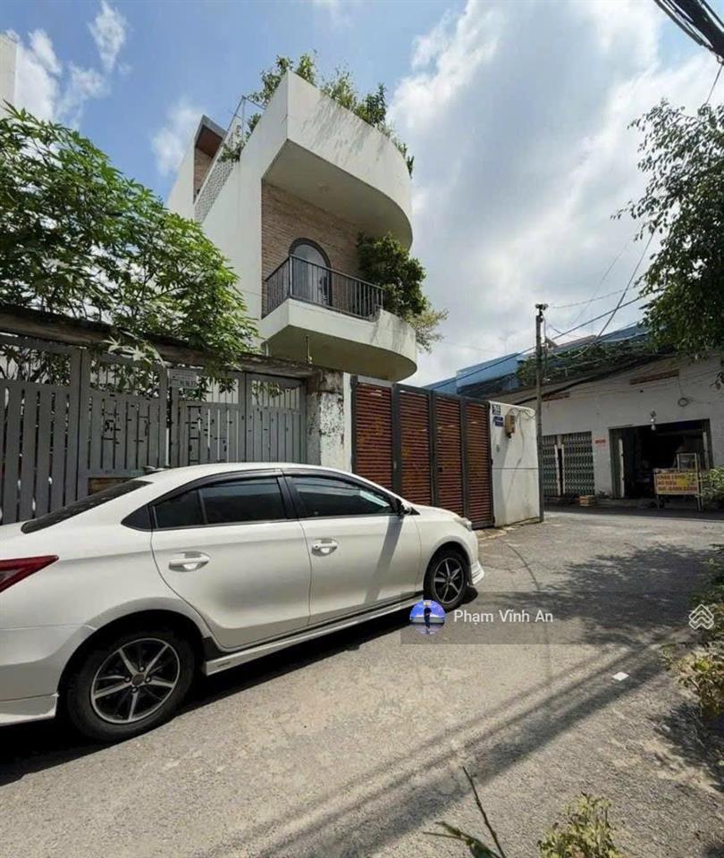 Bán đất tặng dãy trọ 14p ngay hẻm xe hơi võ văn ngân 200m²(9.2x22) tn 35tr/th phân được 2 lô