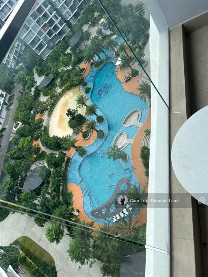 Centery 2pn 96m2 view hồ bơi giá 8ty6 (102%)