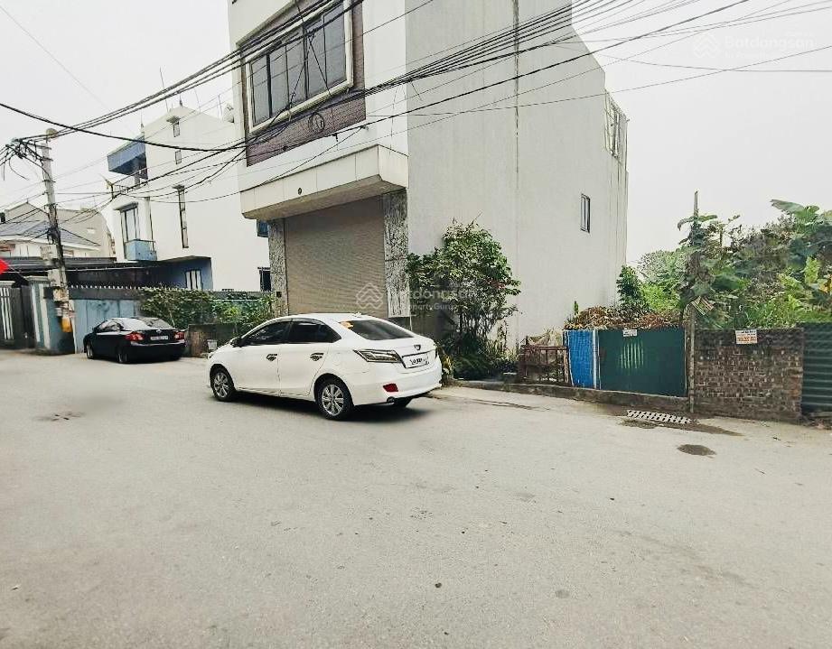 Anh trai cần bán nhanh nhà 3 tầng 100m2 mt 8m tại tiên hội vỉa hè ô tô tránh view vin cổ loa