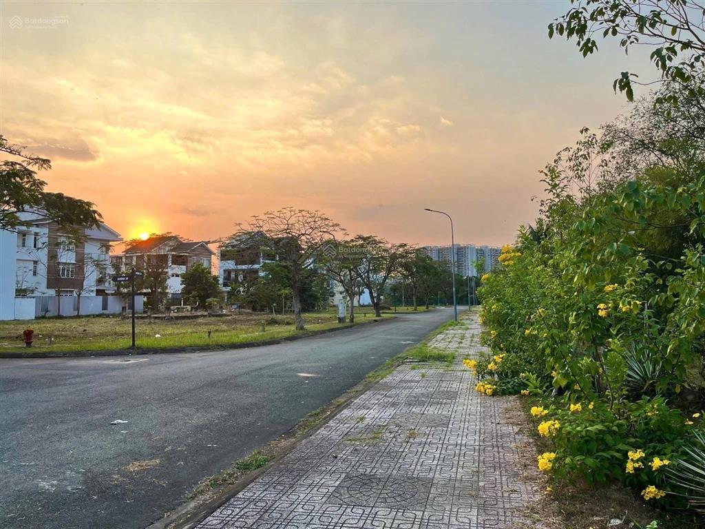 Đất nền bưng ông thoàn đối diện park riverside gần nút liên phường 100m² 6.4 tỷ