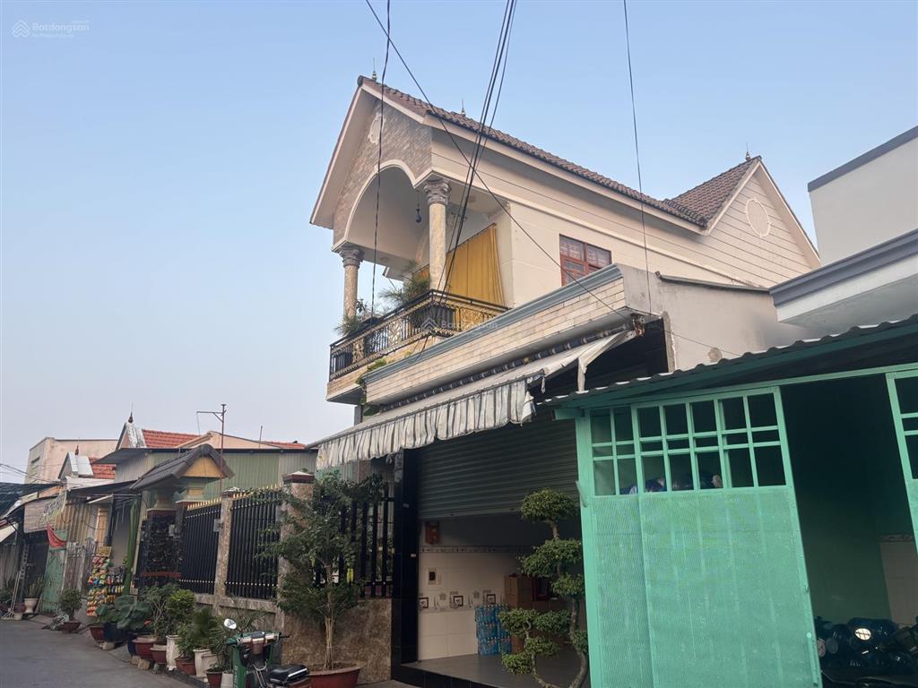 Chính chủ 1 đời nhà lô góc 3 tầng mặt tiền hẻm 6m nguyễn văn tạo 4,5x16 nhỉnh 5 tỷ