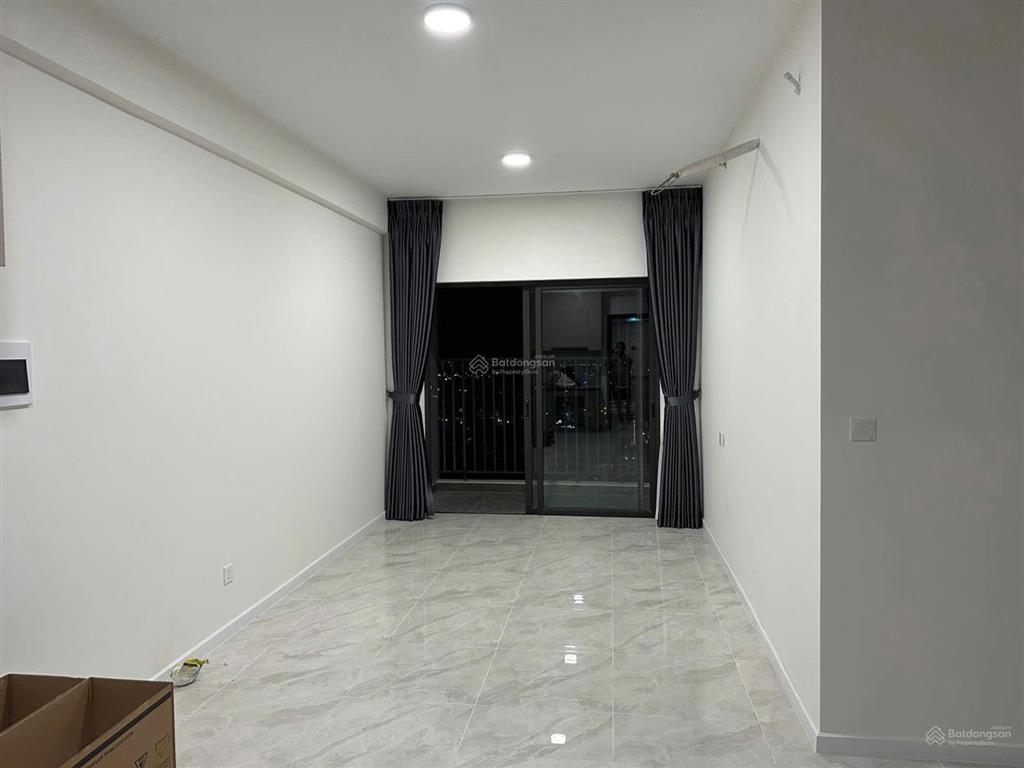 2pn giá tốt bán nhanh 4,3 tỷ, sổ hồng sẵn công chứng, tầng trung view đẹp hướng mát, 0909 393 ***