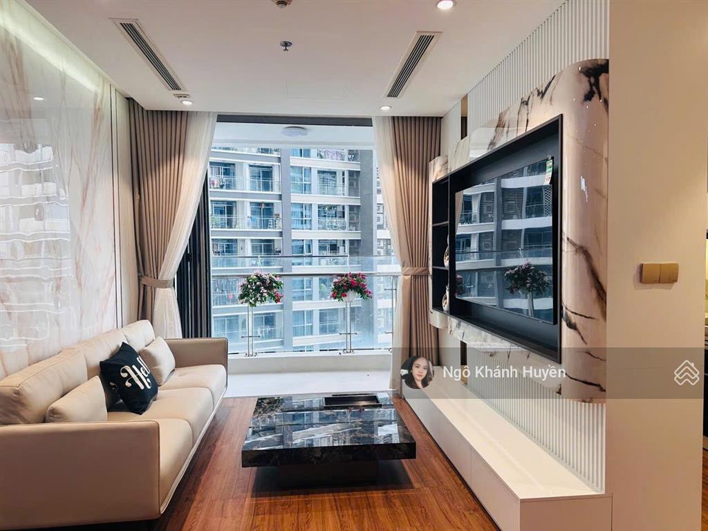 Siêu phẩm 3 phòng ngủ vinhomes 115m2 nội thất sang trọng, đã có sổ hồng
