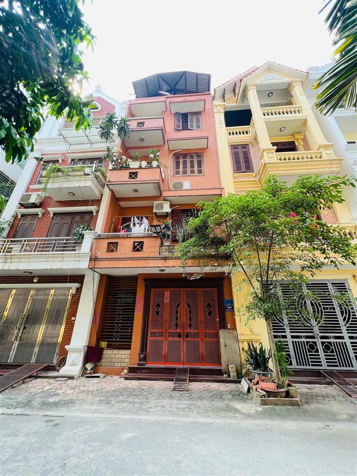 Bán nhà kđt văn quán thoáng trước sau ô tô tránh 68m2 mt 4,2m, giá 21tỷ.