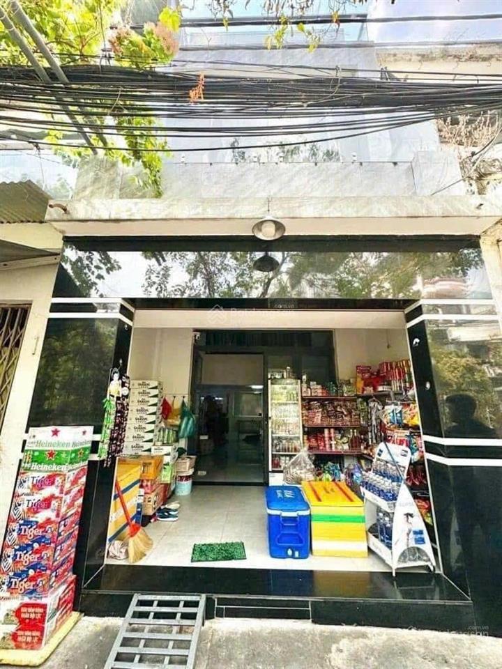Cô tâm bán lỗ 500 triệu căn nhà 1 lầu, trịnh như khuê sau chợ bình chánh đang cho thuê 8tr/tháng