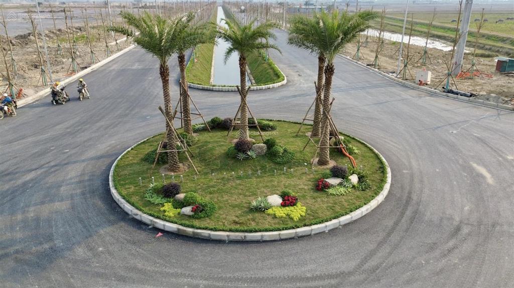 Cập nhật tháng 6 hiếm có gần kcn đồng văn 1, chuyển nhượng lô 3000m2, giá 2.8 triệu/m2