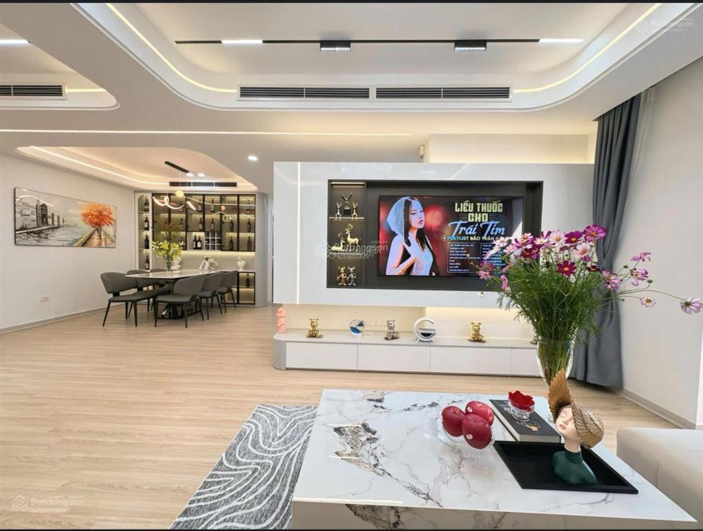 Mới ra cần tiền gấp bán rẻ căn 3 ngủ 127m2 giá 16.5 tỷ 0978 025 ***