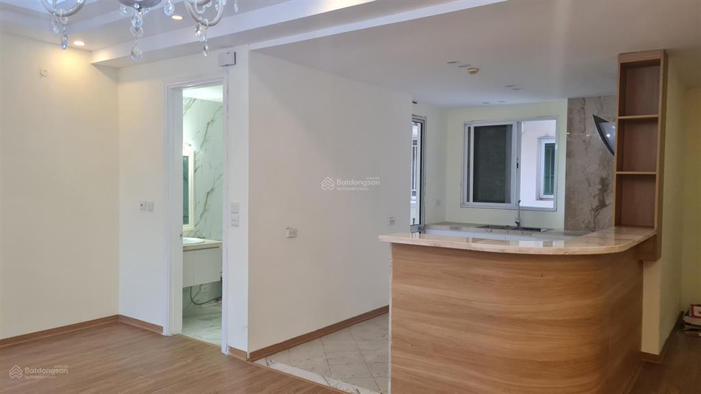 Bán chung cư ciputra hà nội, diện tích 154m2 hướng bc đông nam, giá 13,5 tỷ