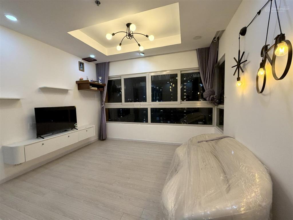 Bán căn hộ dragon hill 1, nhà bè 92m2 (2pn 2wc) sổ hồng. đầy đủ nội thất. view hồ bơi