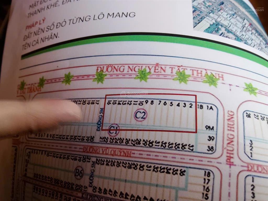 Lô đất mặt biển nguyễn tất thành (trong ô vuông đỏ). dt 125m2 ngang 5m