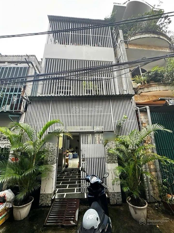 Bán nhà hoàng văn thụ, nguyễn đình khơi 73m2, ngang gần 5m vuông, 3 tầng, trước nhà 6m 9.9tỷ