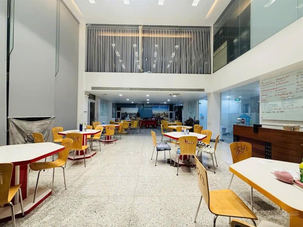 Hiếm có. building hầm 6 tầng ngay điện biên phủ, sau đh hồng bàng 20x31m 630m2, hđt 4.2 tỷ/năm