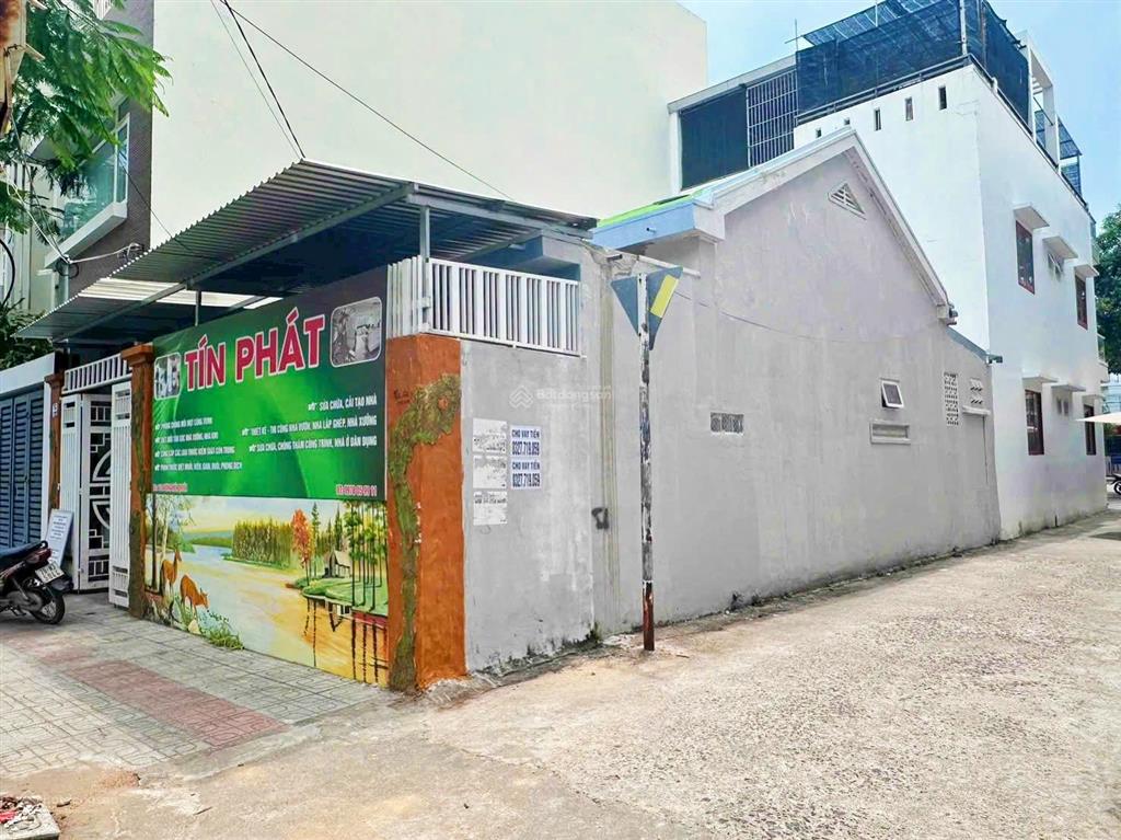 Góc 2 mặt tiền dương hiến quyền, đường rộng 16m, cách biển 130m. giá 12,2 tỷ
