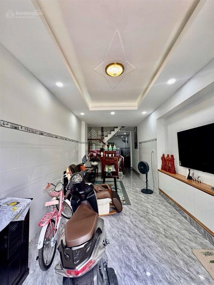 Bán nhà riêng tại nguyễn thái sơn, 6,5 tỷ, 44m2, cơ bản, 2pn, 2wc, giá tốt, uy tín