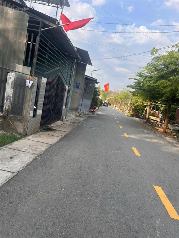 Đất mặt tiền 309m2 ngang ~ 9m, gần vsip 2 phường bình dương chính chủ