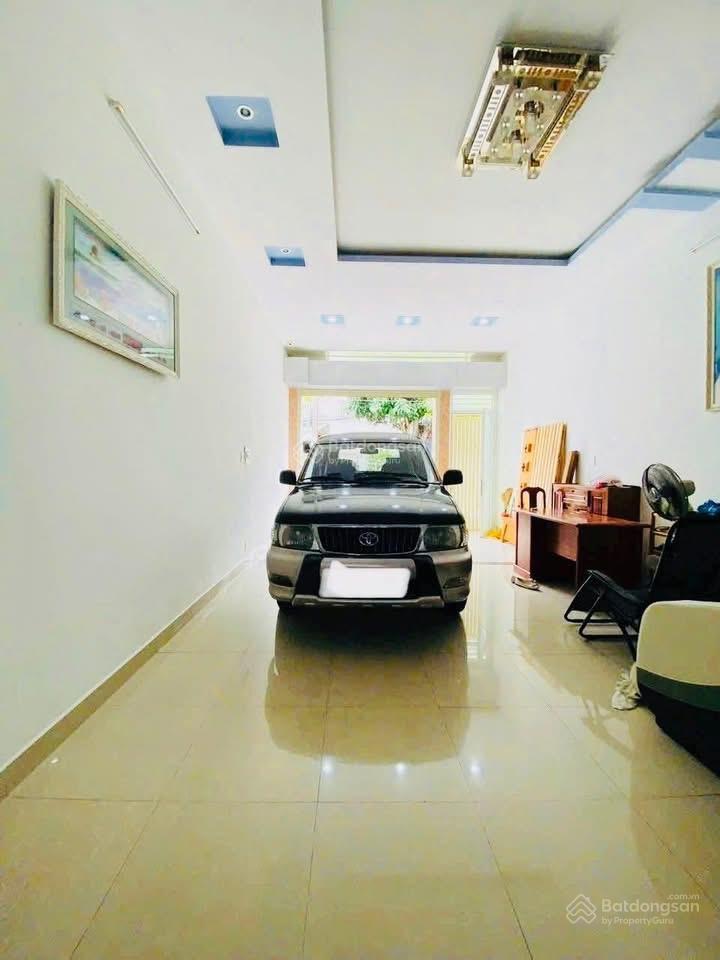 Bán nhà mặt tiền đường hoàng văn thái, thành phố vũng tàu. gần biển bãi sau, giá 9,999 tỷ