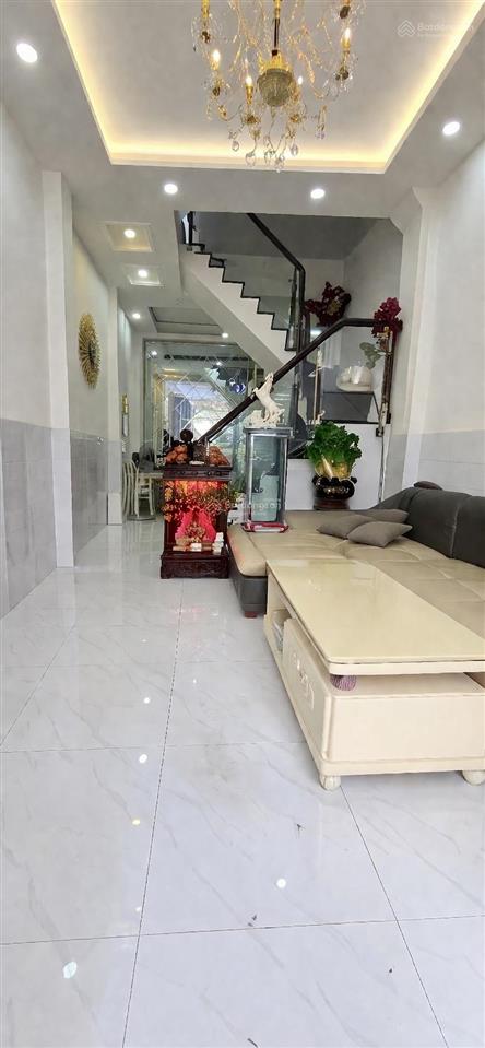 Hồng bàng nở hậu 8m 4 tầng tặng nội thất ô tô đỗ cửa cạnh đhyd.