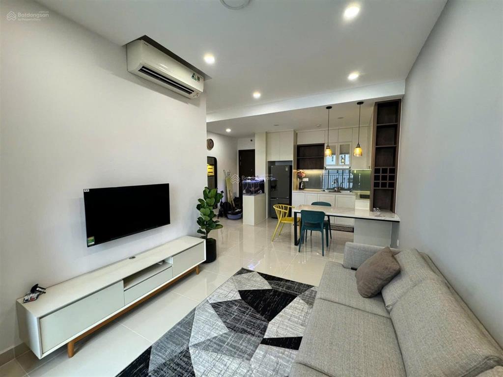 5 tỷ 8 chính chủ bán căn hộ 2pn 2wc chung cư golden mansion cao cấp đầy đủ tiện ích