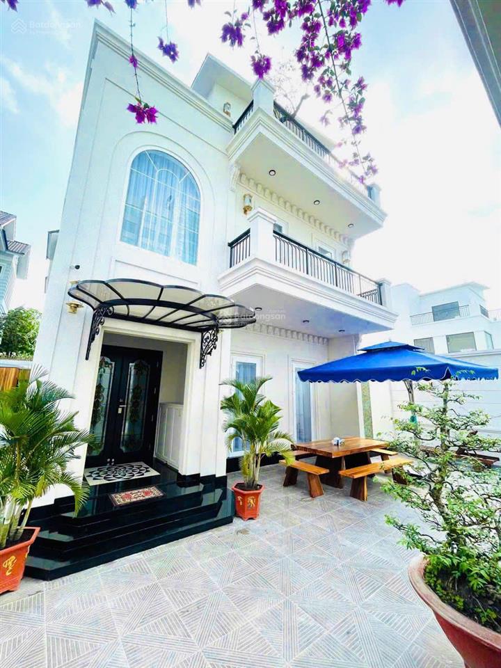 Chính chủ bán gấp biệt thự đường lương định của (1 căn) dt 9x25m 3 tầng giá rẻ 41 tỷ