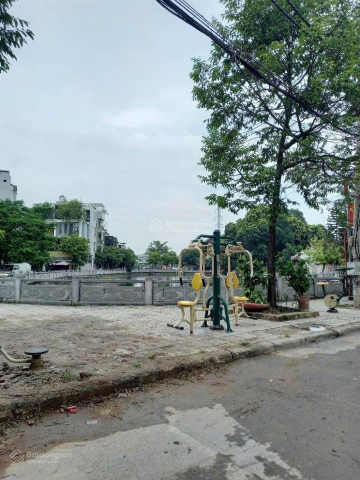 Siêu phẩm đức diễn, giá tốt khu vực, ngay sát hồ sen
